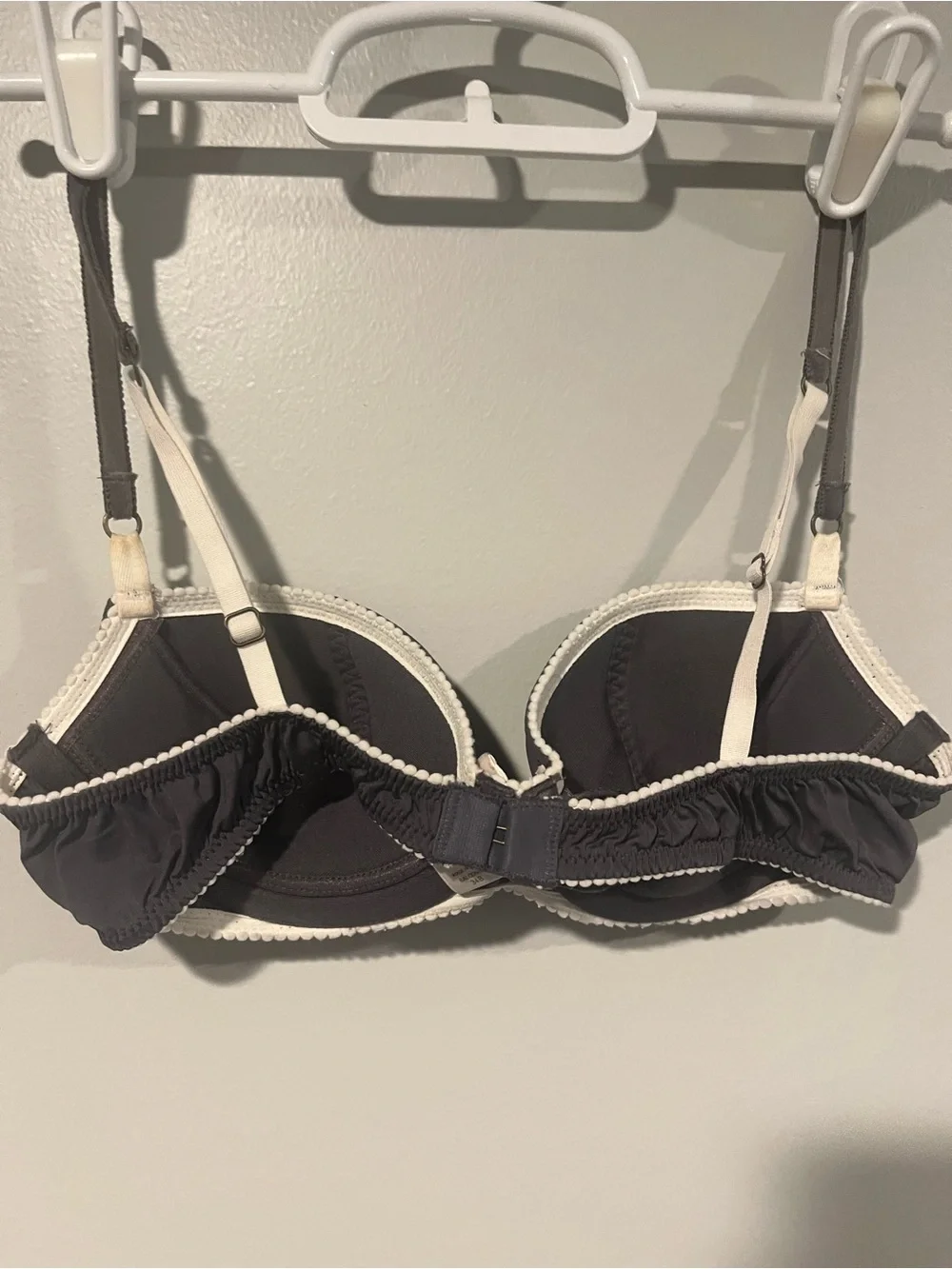 Victoria's Secret Dark Gray and Cream Padded Bra